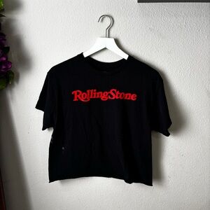 ROLLING STONE Cropped Black Graphic Tee Women’s Medium